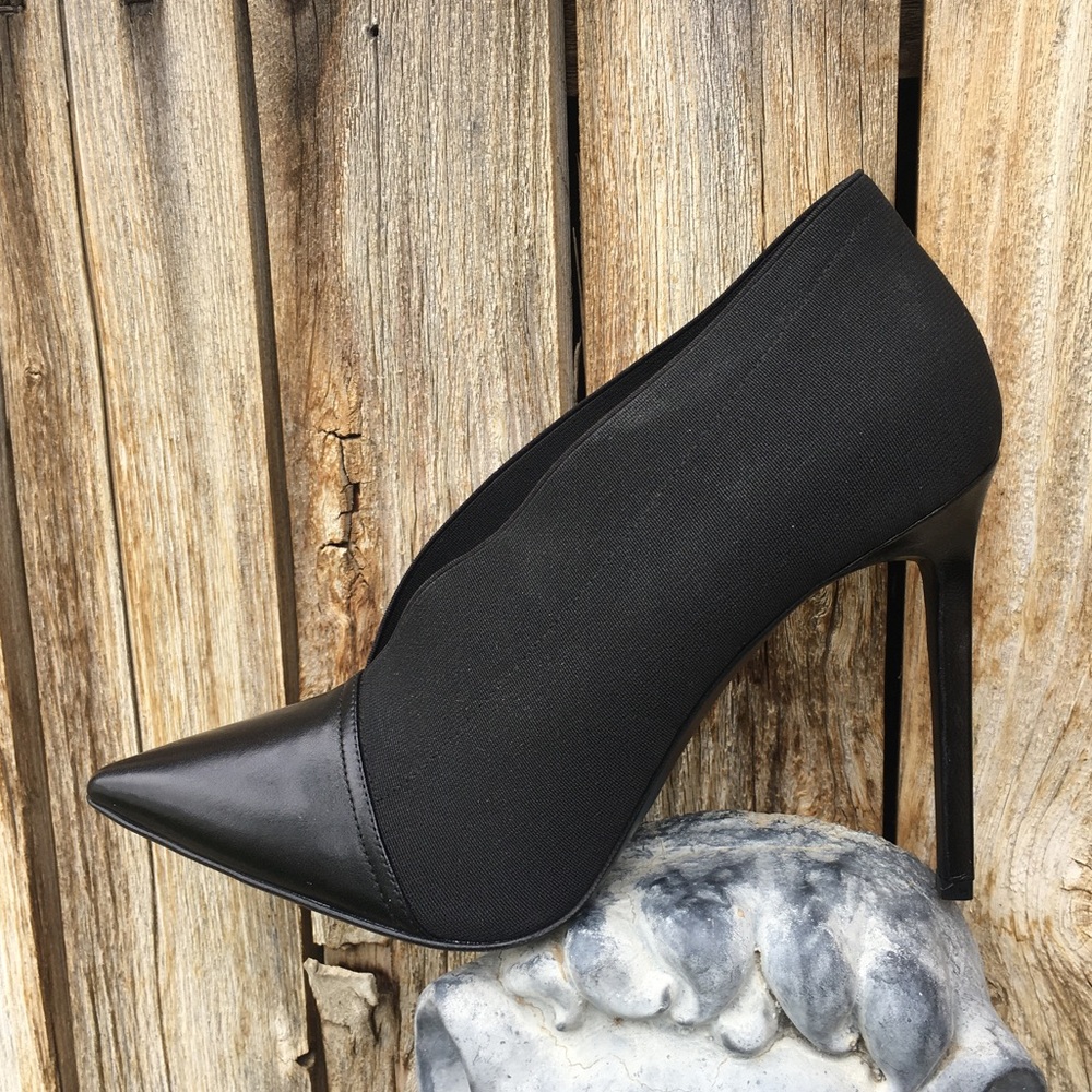 NWT Jean Michel Cazabat Elisa Pump Black 40
